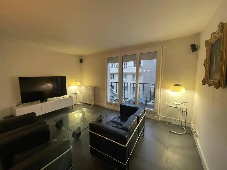 Apartmán French Design Commerces